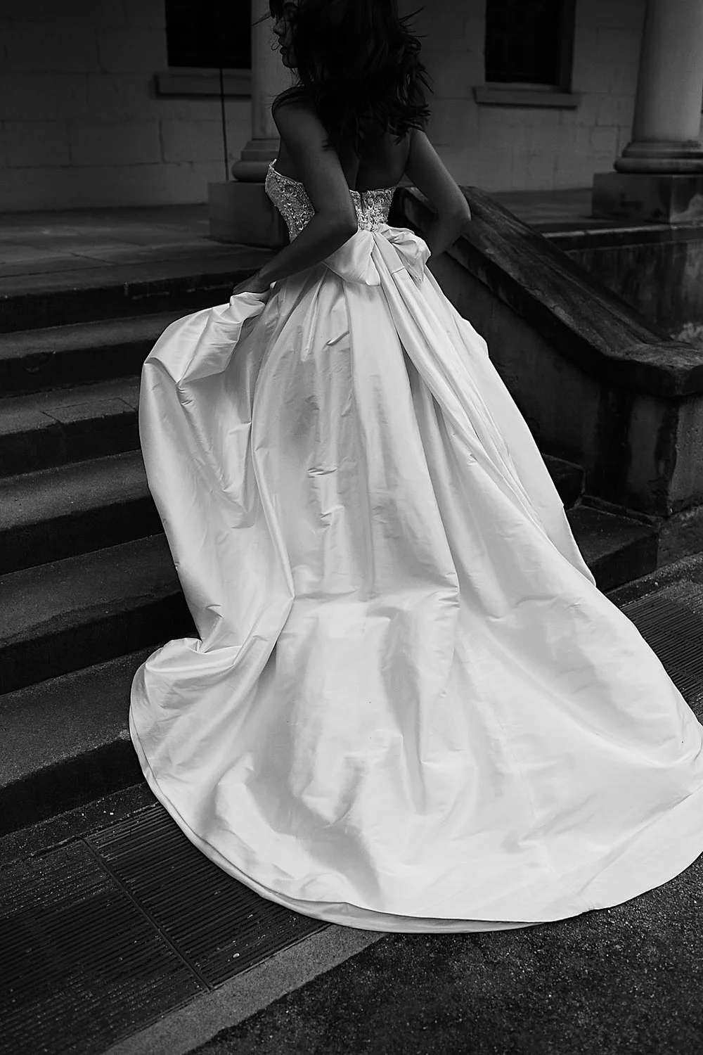 2018 designer dress deals